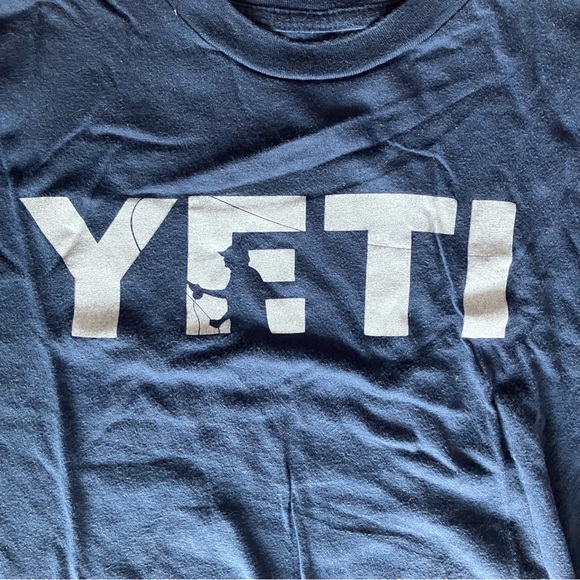 Yeti Other - Yeti t-shirt/ men’s medium/ 100% cotton